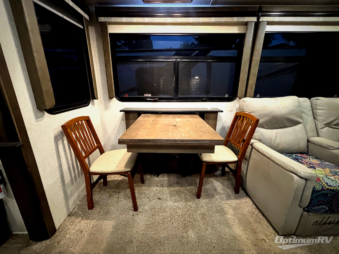 2020 Keystone Montana 3121RL Photo 12