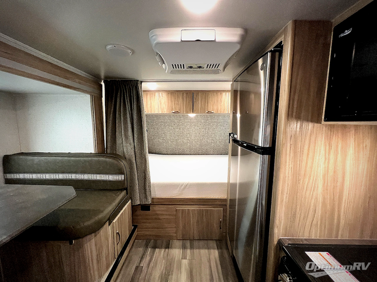 2022 Winnebago Towables Micro Minnie 1808FBS Photo 5