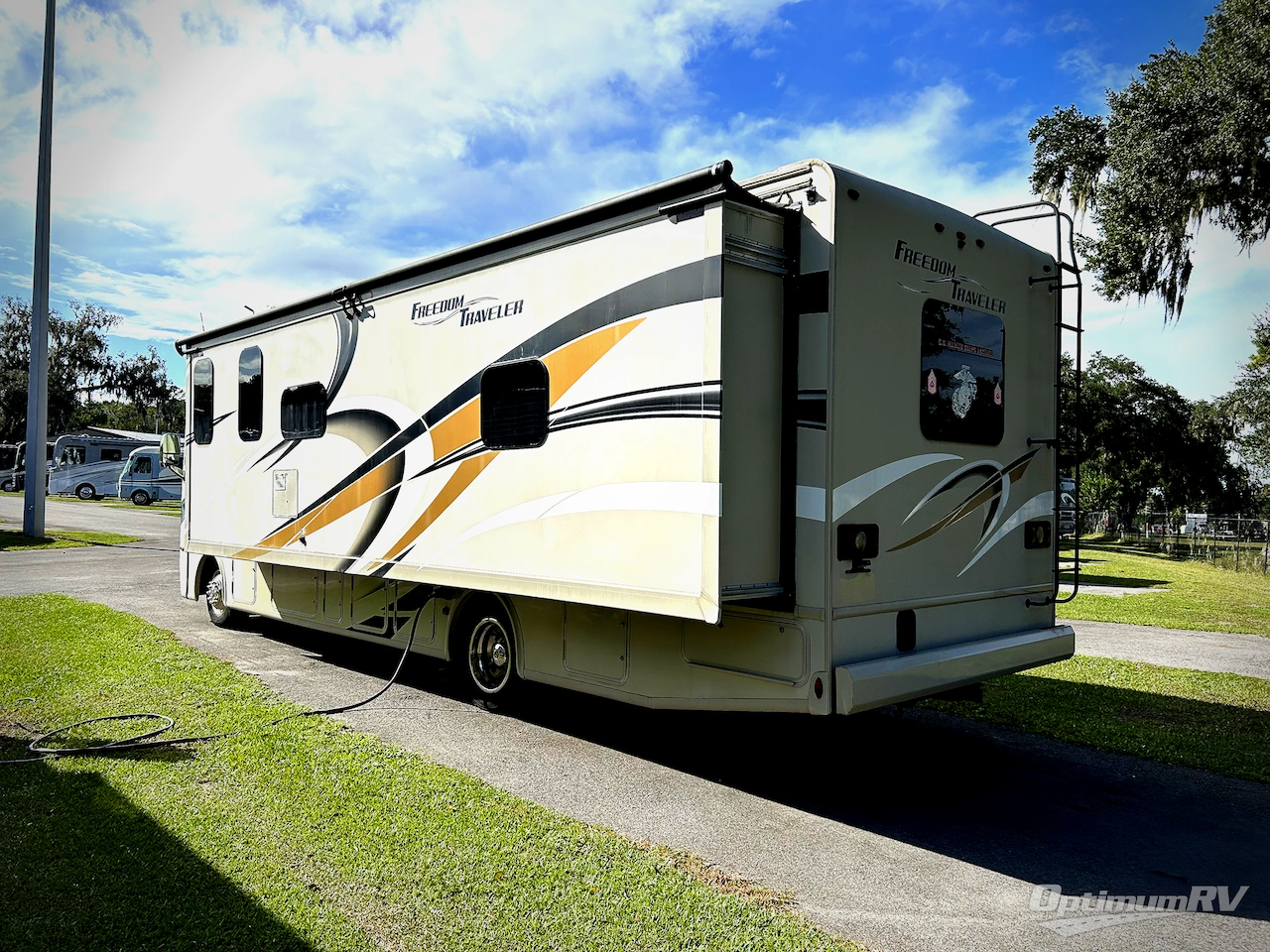 2019 Thor Freedom Traveler A30 Photo 3