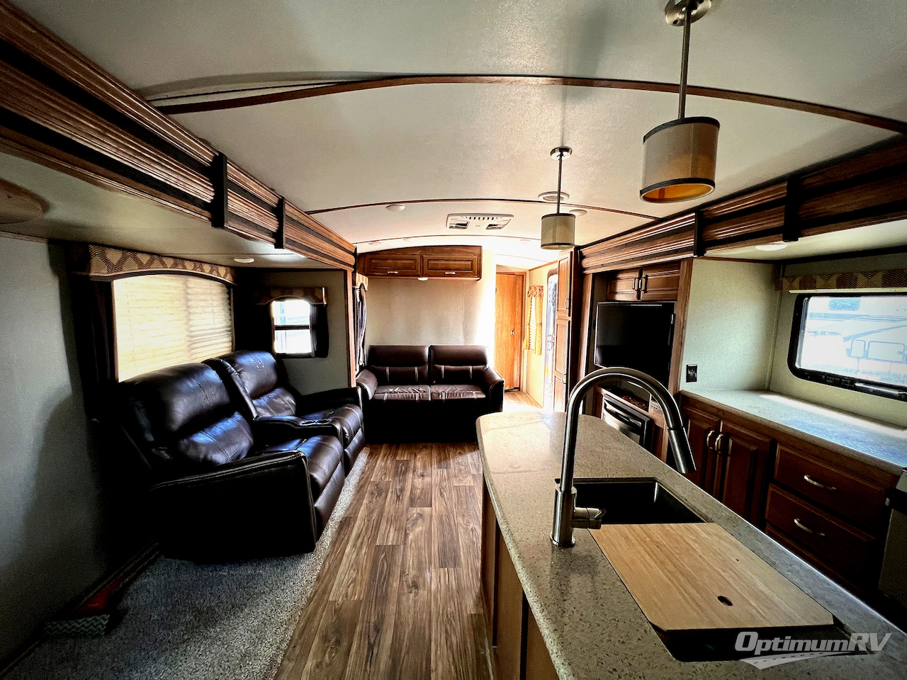 2017 Keystone Laredo 335MK Photo 5