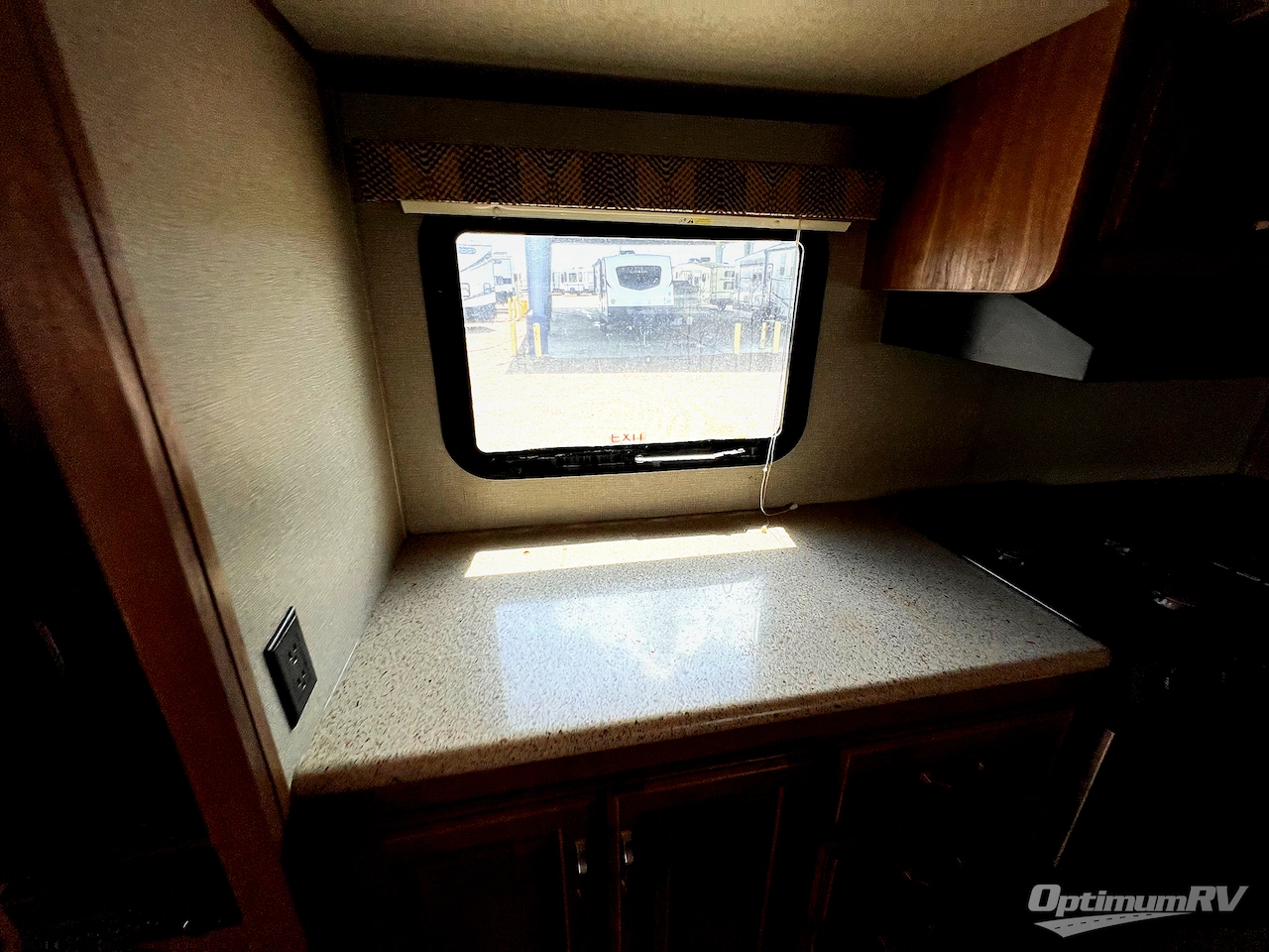 2017 Keystone Laredo 335MK Photo 7
