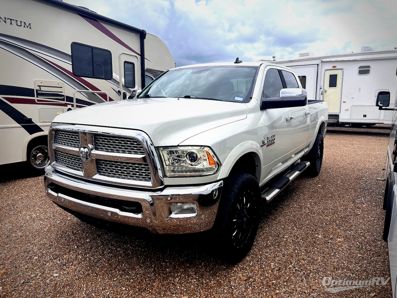 2016 Dodge RAM 3500 Photo 2