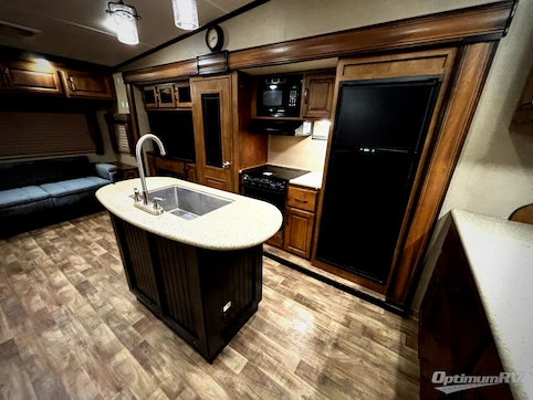 2016 Grand Design Reflection 303RLS RV Photo 4