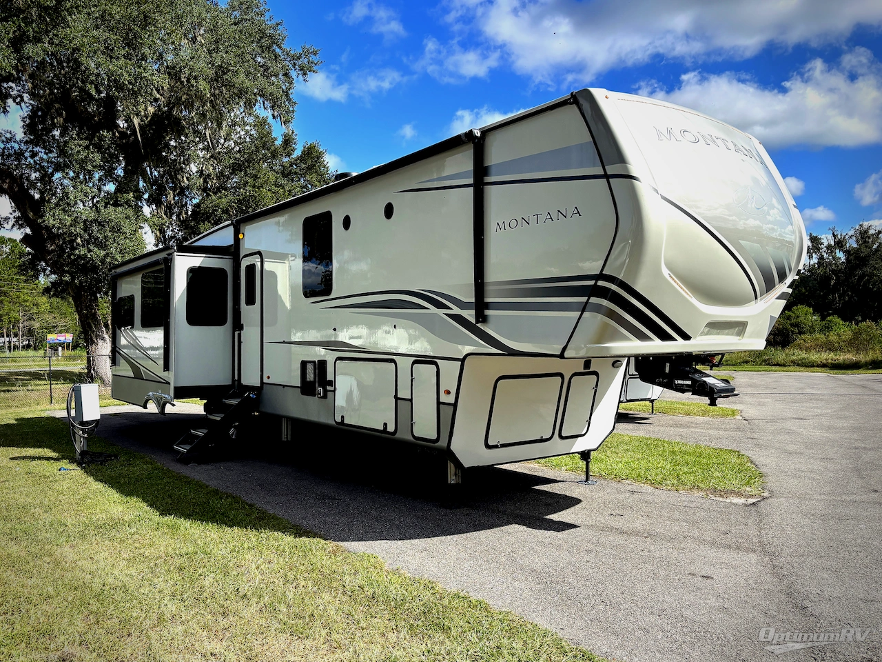 Keystone Montana 3931FB