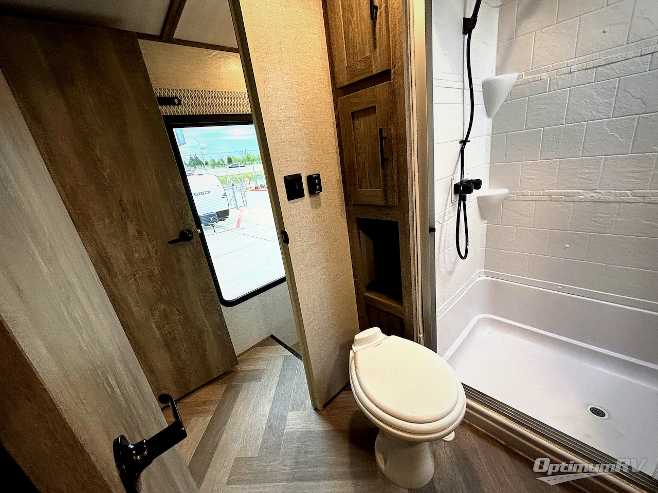 2020 Forest River Salem Hemisphere 290RL Photo 16