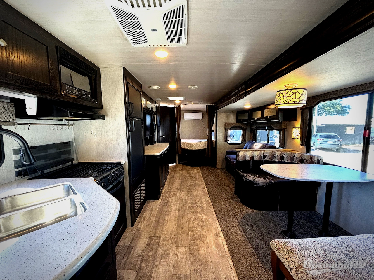 2018 Heartland North Trail 31BHDD King Photo 4