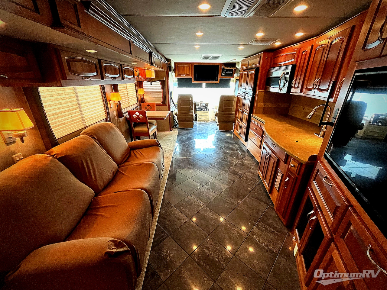 2009 Newmar Dutch Aire 4331 Photo 8