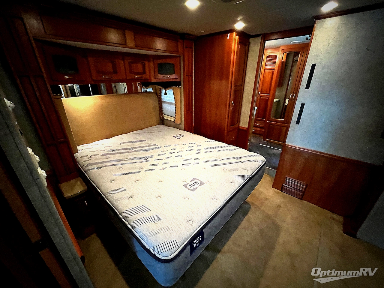 2009 Newmar Dutch Aire 4331 Photo 26