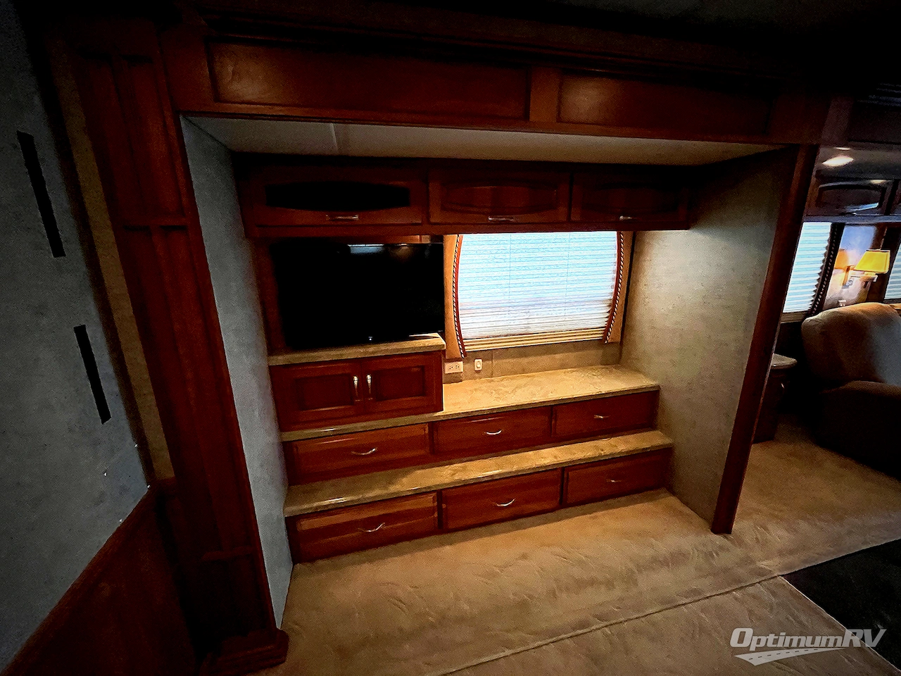 2009 Newmar Dutch Aire 4331 Photo 28