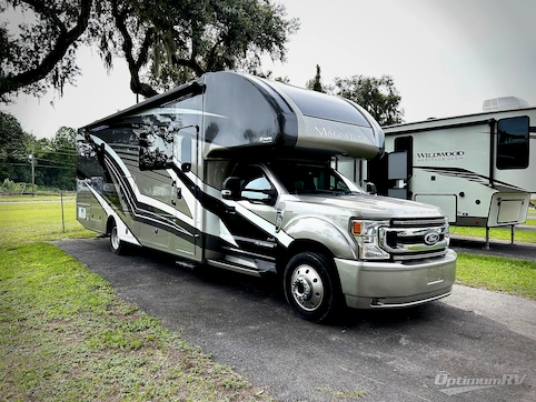 Used 2022 Thor Magnitude SV34 Featured Photo