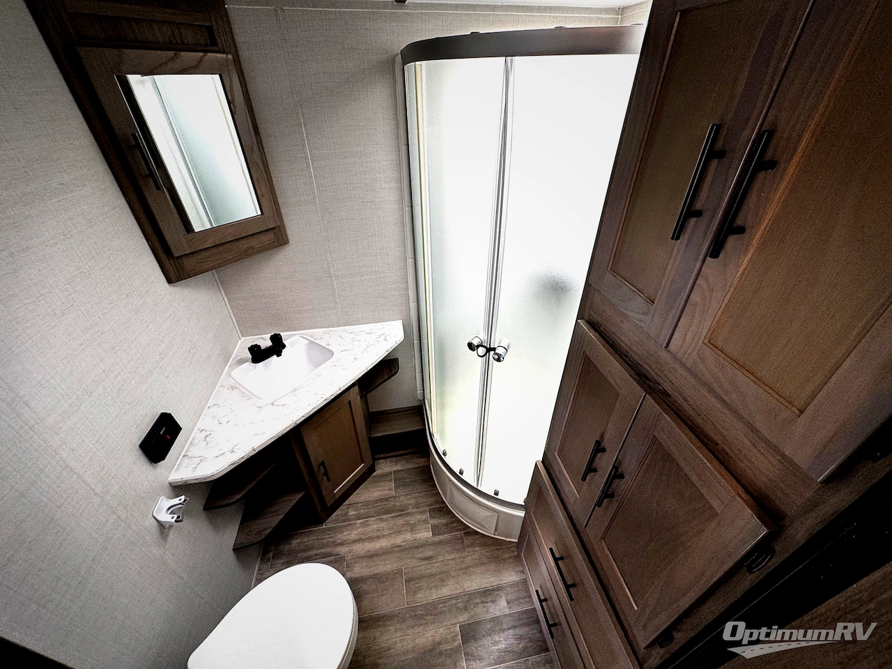 2023 Gulf Stream Kingsport 295SBW Photo 15