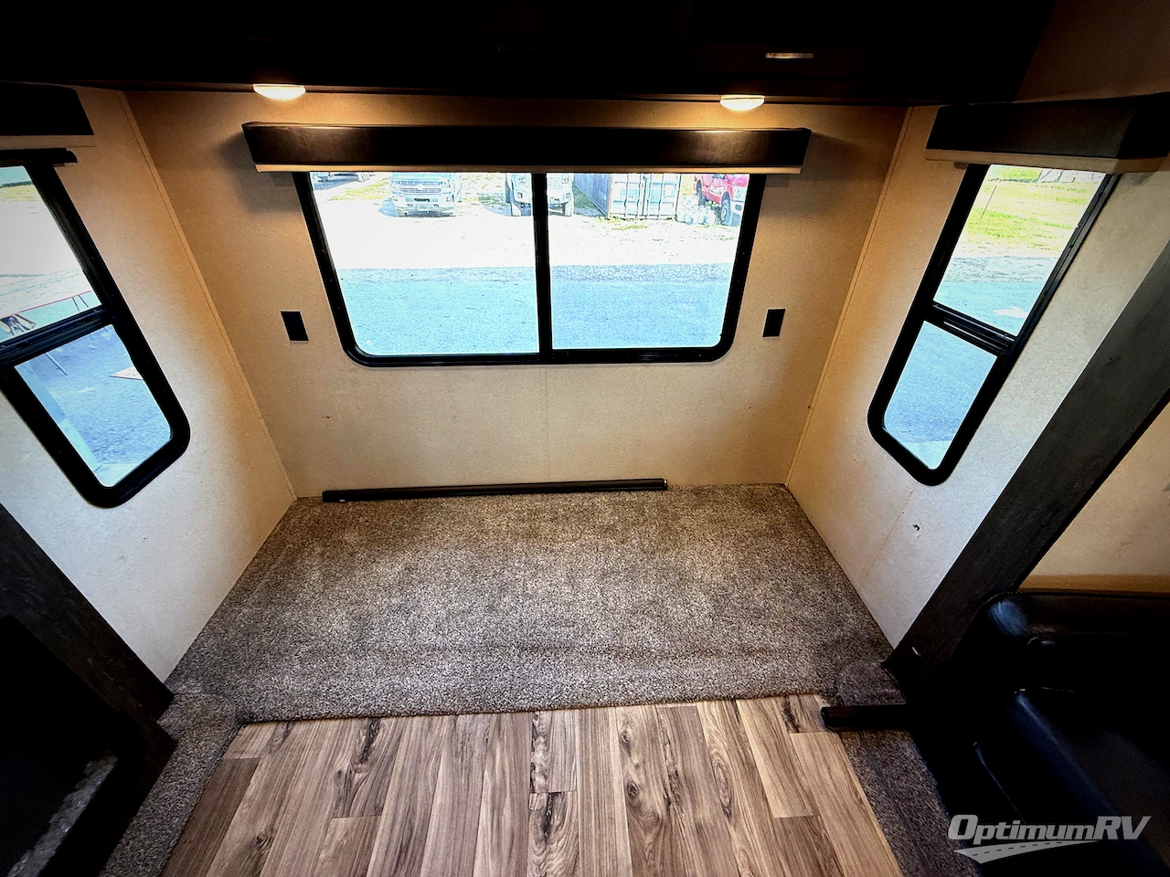 2018 Forest River Wildwood Heritage Glen 272RL Photo 5