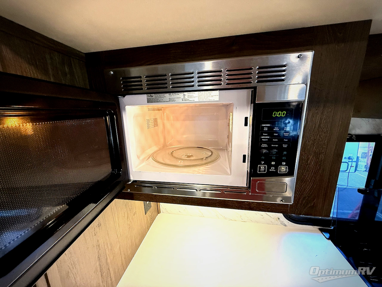 2018 Forest River Wildwood Heritage Glen 272RL Photo 9