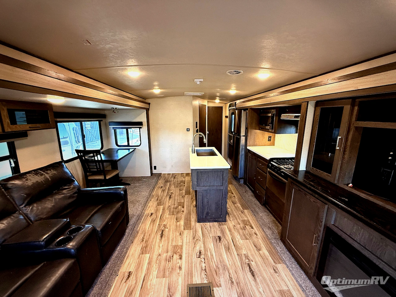 2018 Forest River Wildwood Heritage Glen 272RL Photo 12