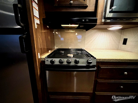 2016 Keystone Cougar X-Lite 30RLI RV Photo 3