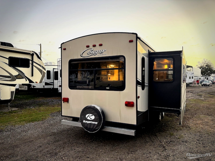 2016 Keystone Cougar X-Lite 30RLI RV Photo 1