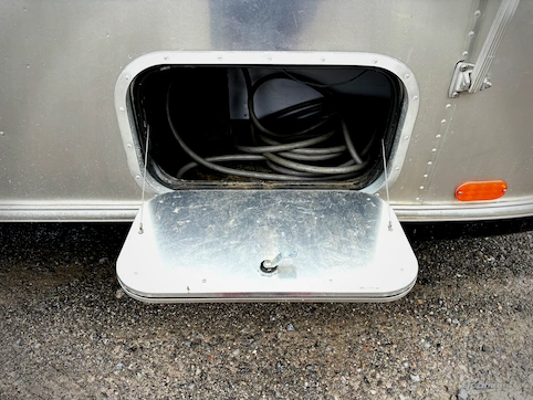 2012 Airstream Bambi 22 RV Floorplan Photo