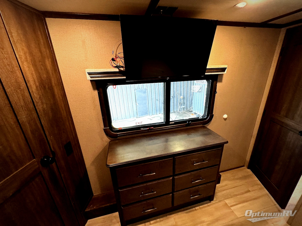 2022 Grand Design Solitude 345GK R Photo 9