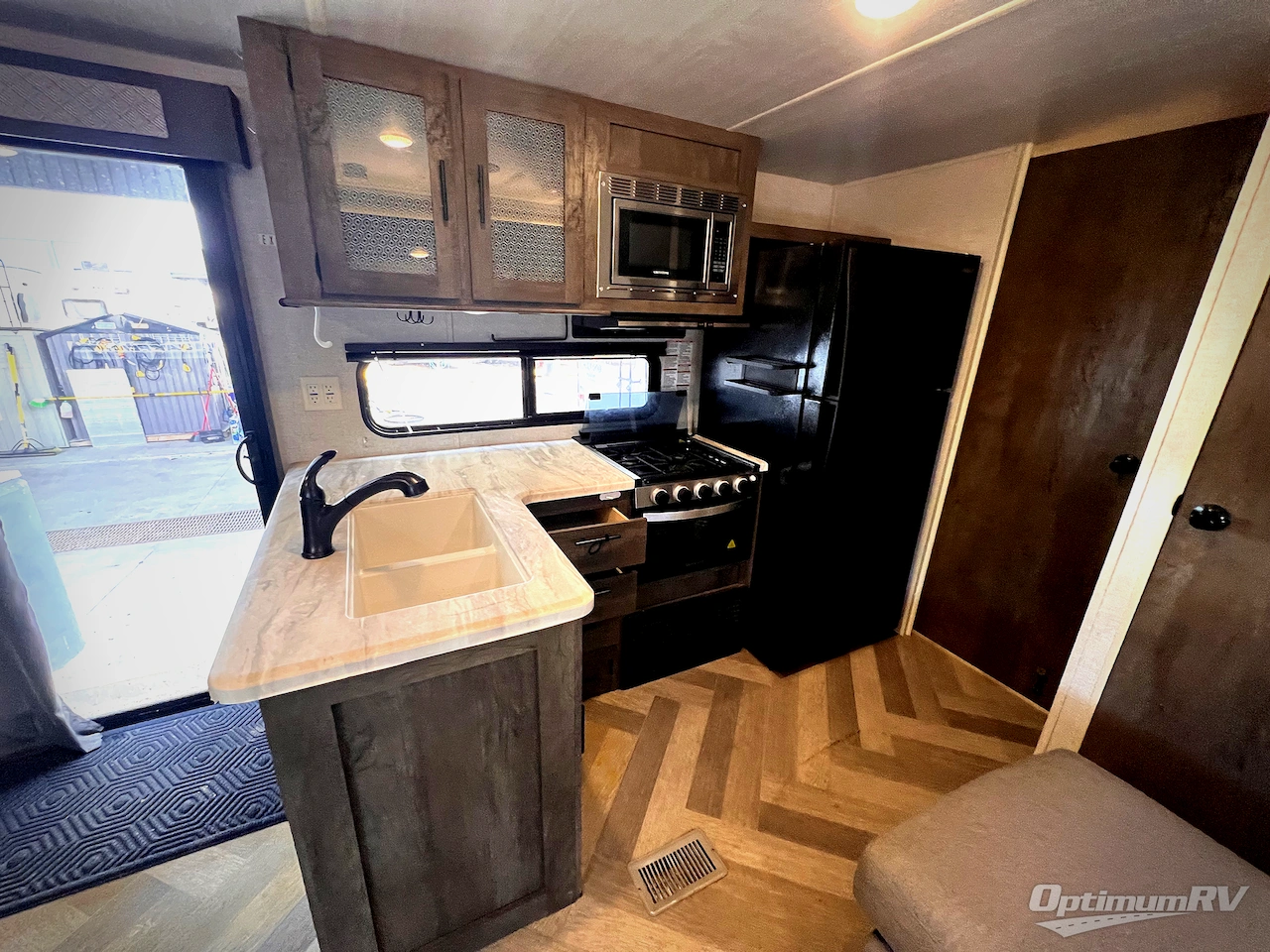 2020 Forest River Wildwood 36VBDS Photo 6