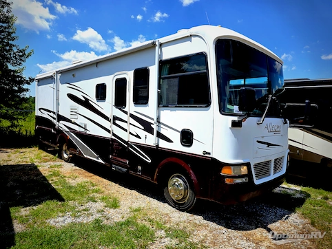 Used 2005 Tiffin Allegro 31DA Featured Photo