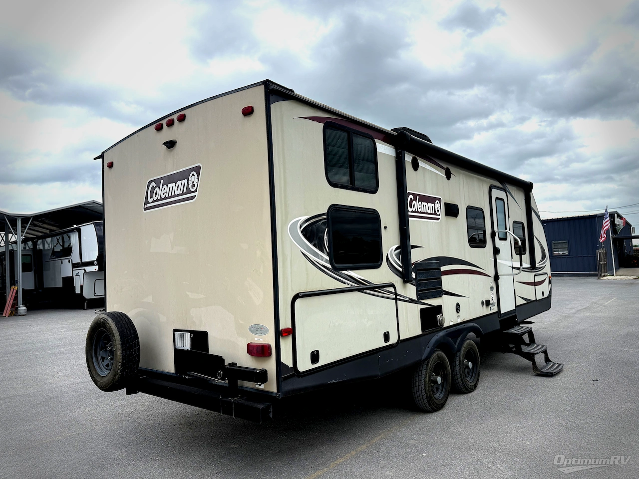 2019 Dutchmen Coleman Light 2405BH Photo 2