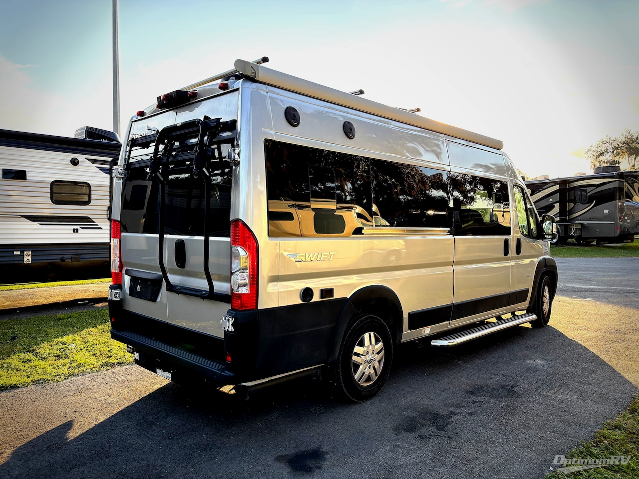 2022 Jayco Swift 20A Photo 2