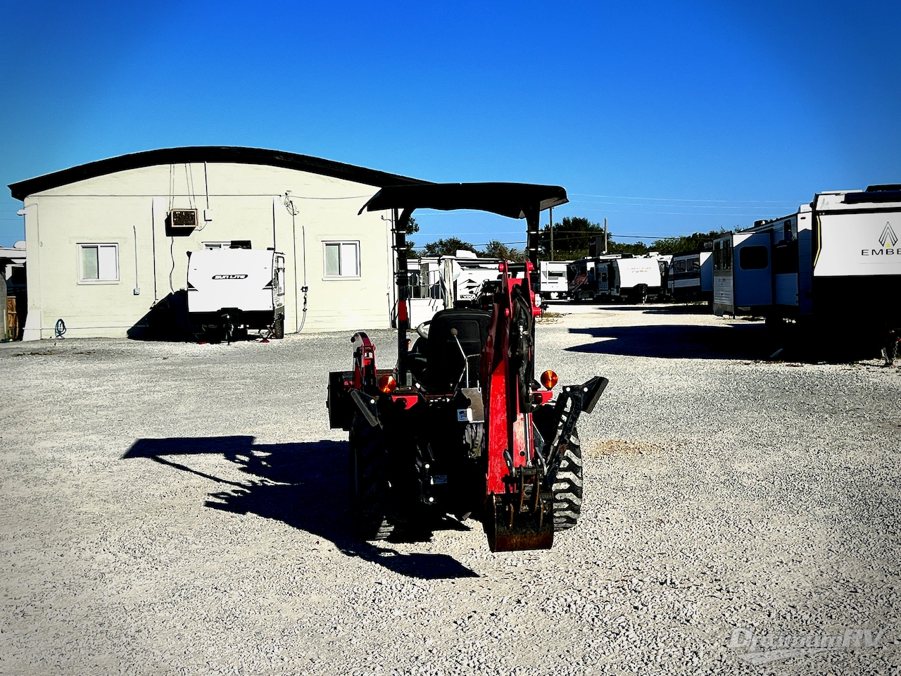 2017 Mahindra Tractor Max Shuttle 26xl Photo 10