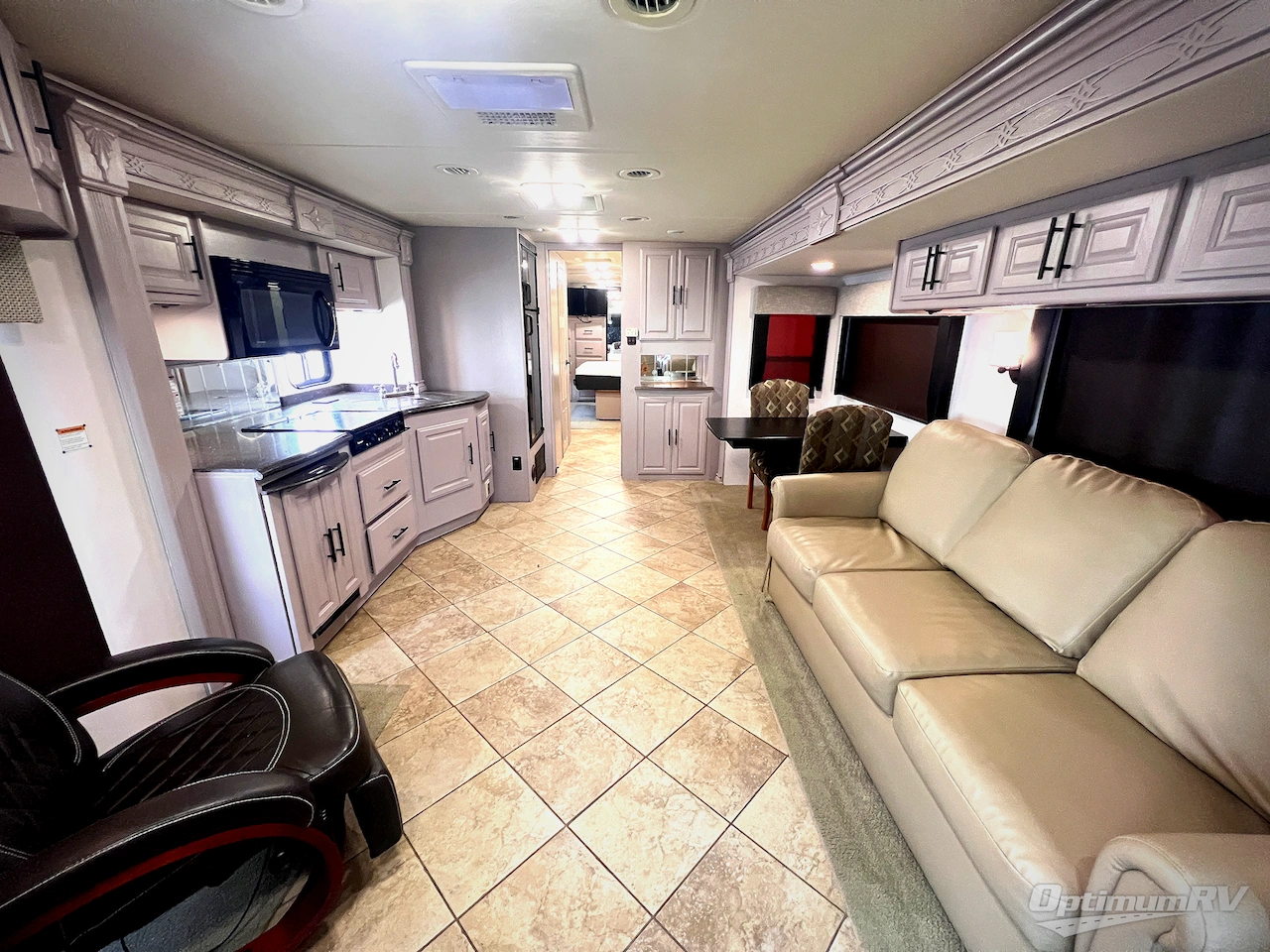 2008 Coachmen Sportscoach Pathfinder 384 TS Photo 4