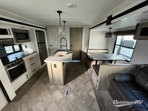 2023 Palomino Puma 32BHFS RV Photo 2
