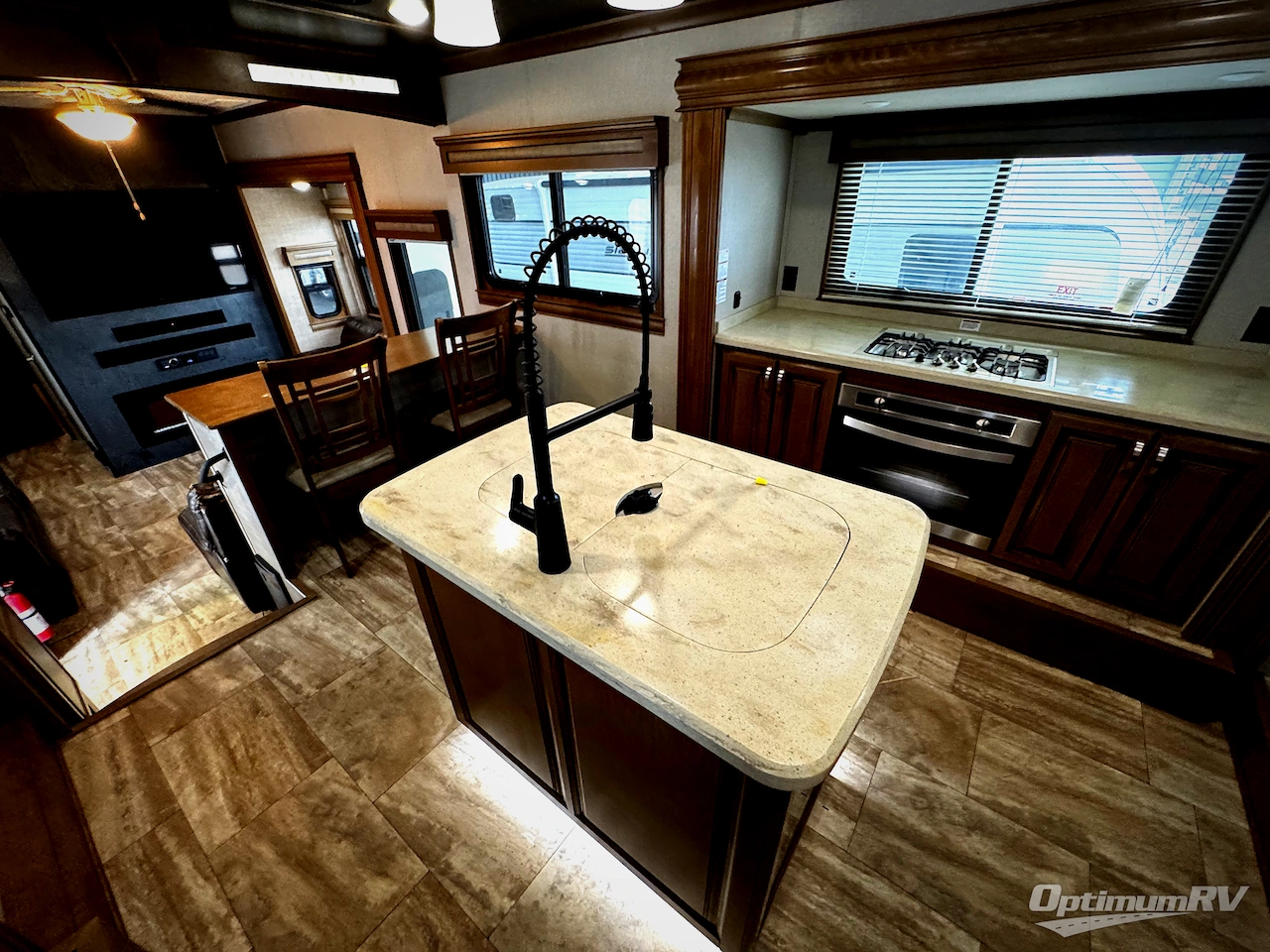 2018 RiverStone RiverStone 39FK Photo 10