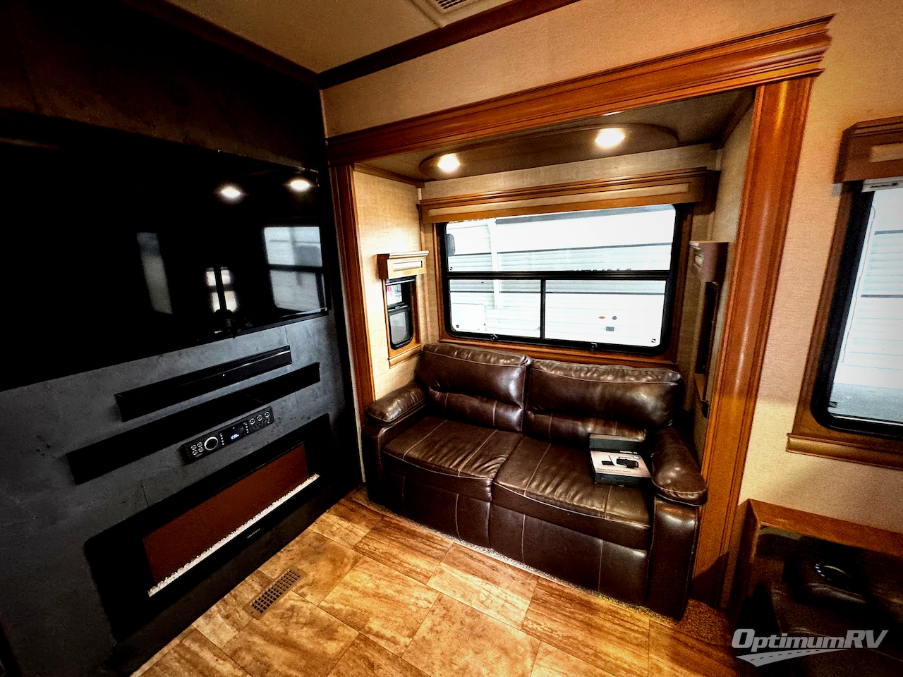 2018 RiverStone RiverStone 39FK Photo 13