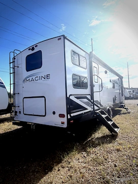 2022 Grand Design Imagine 2910BH RV Photo 2