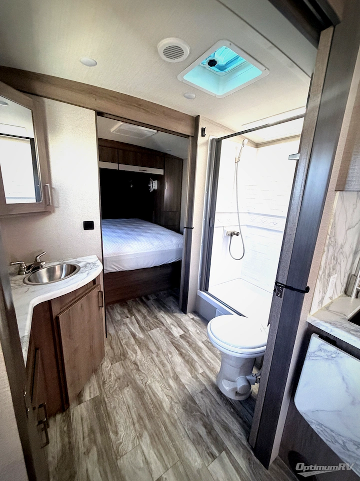 2022 Grand Design Imagine 2910BH Photo 10