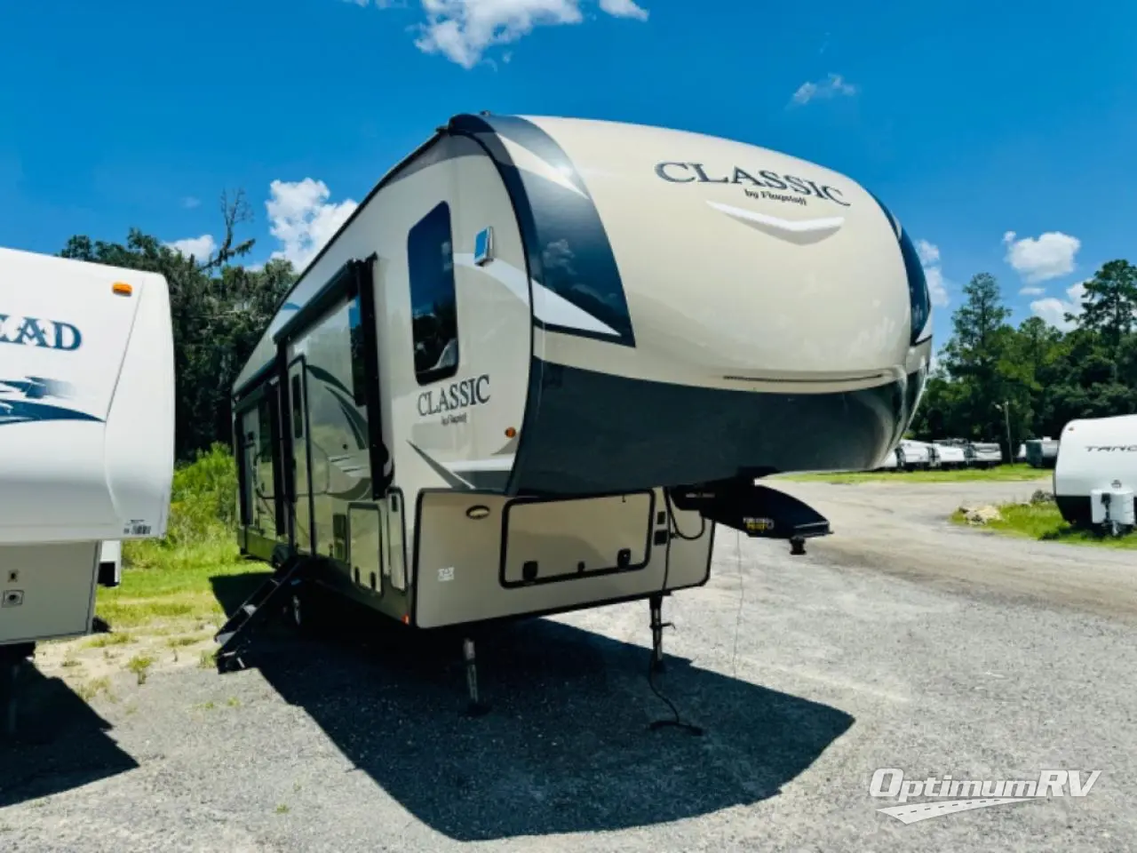 SOLD! - Used 2019 Forest River Flagstaff Classic Super Lite