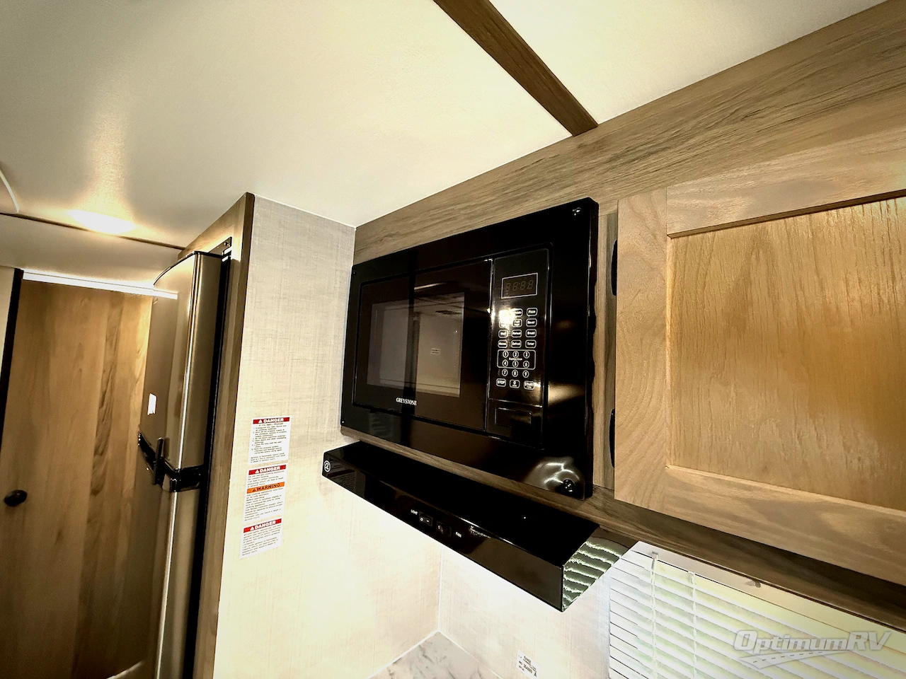 2024 Gulf Stream Ameri-Lite Ultra Lite 248BH Photo 12