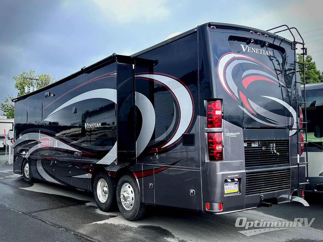 2022 Thor Venetian F42 Photo 3