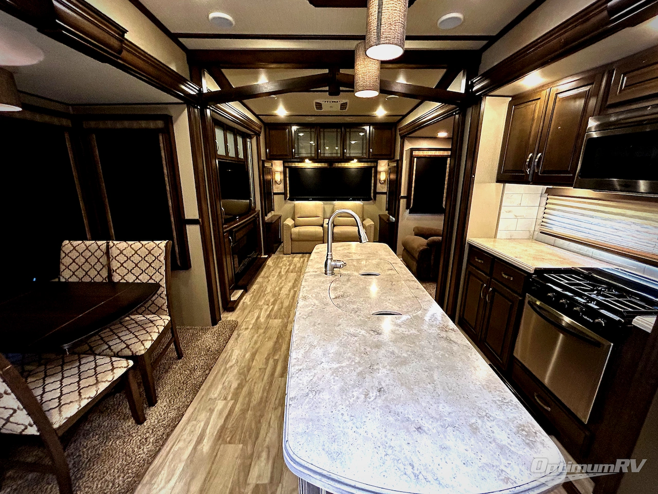 2017 Grand Design Solitude 360RL Photo 4