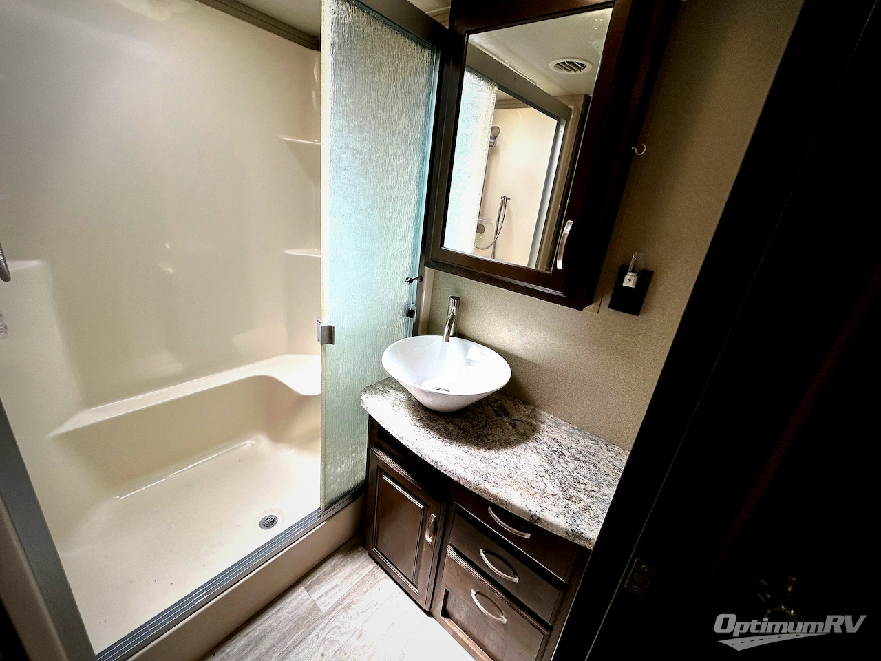 2017 Grand Design Solitude 360RL Photo 15