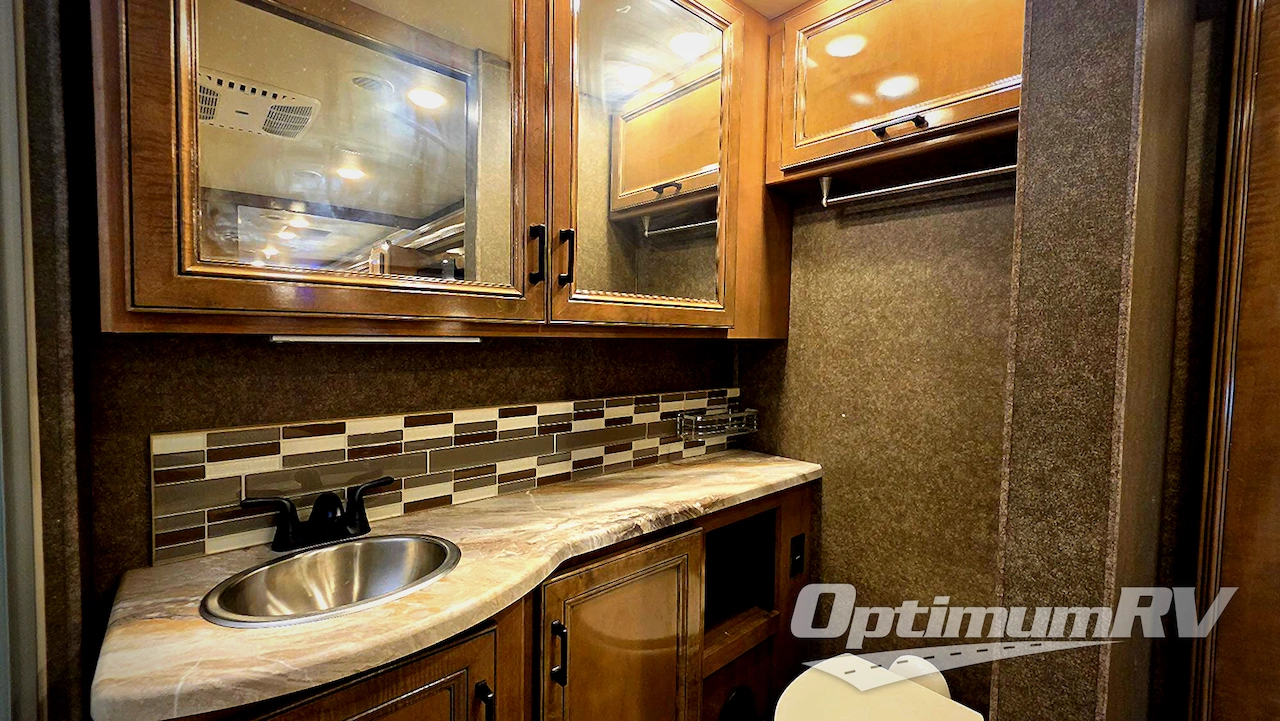 2020 Thor Omni BH35 Photo 17