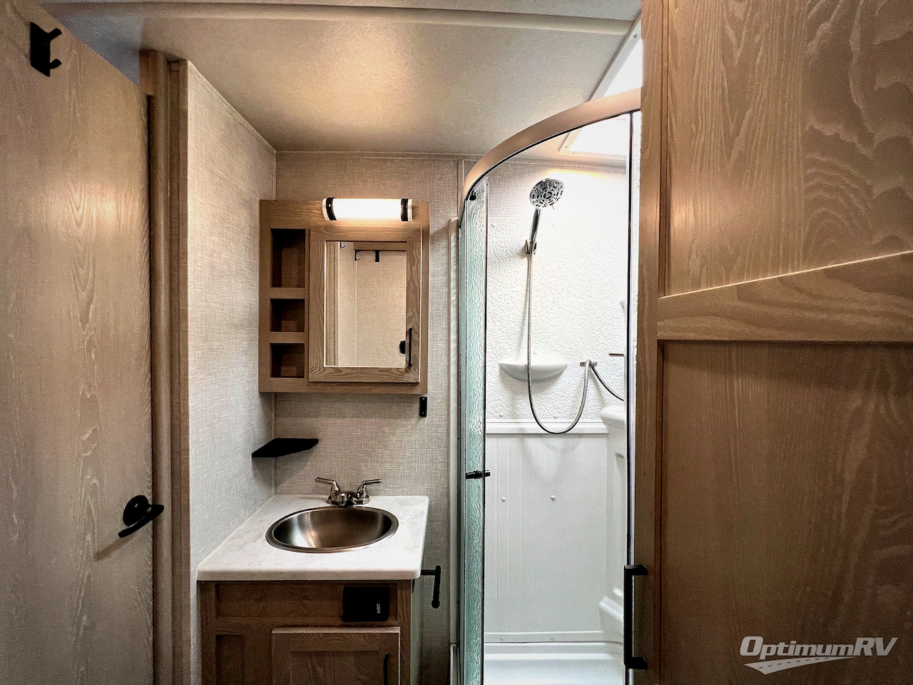 2021 Forest River Flagstaff Classic 832RKSB Photo 19