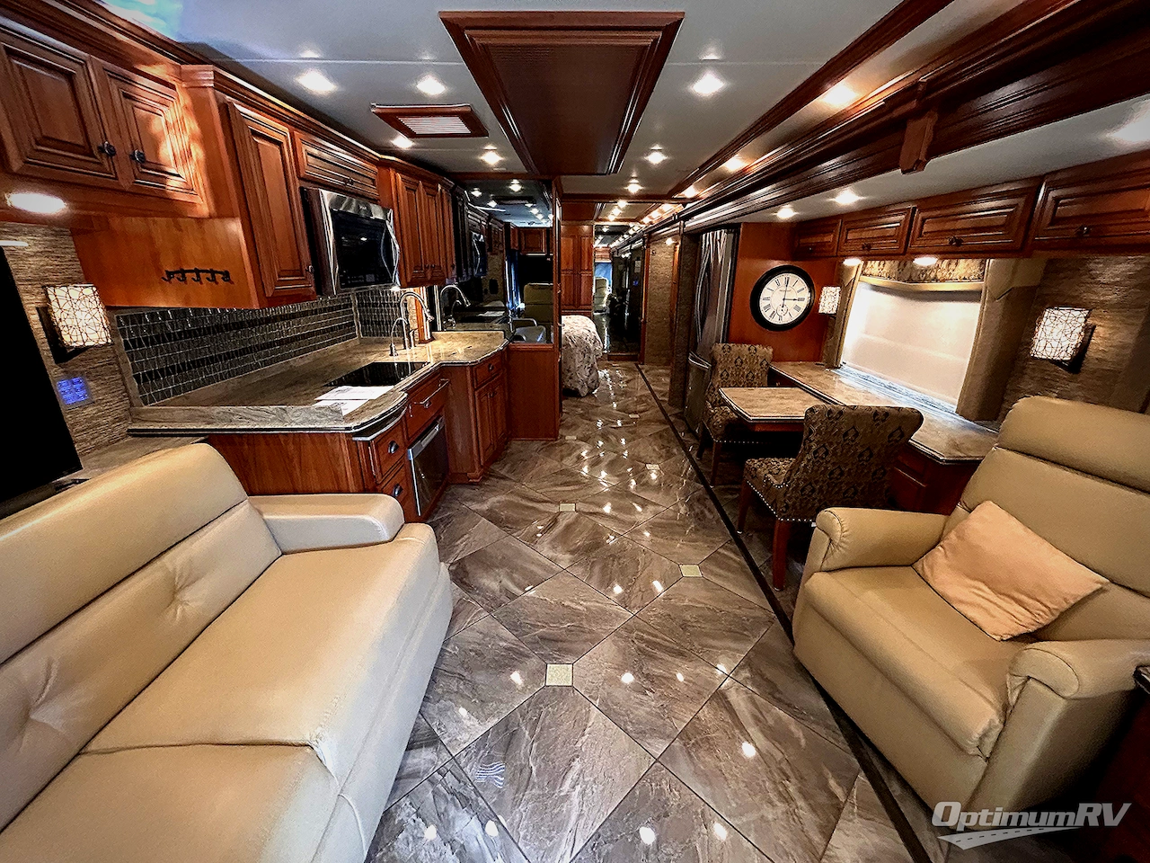 2016 Newmar Dutch Star 4369 Photo 7