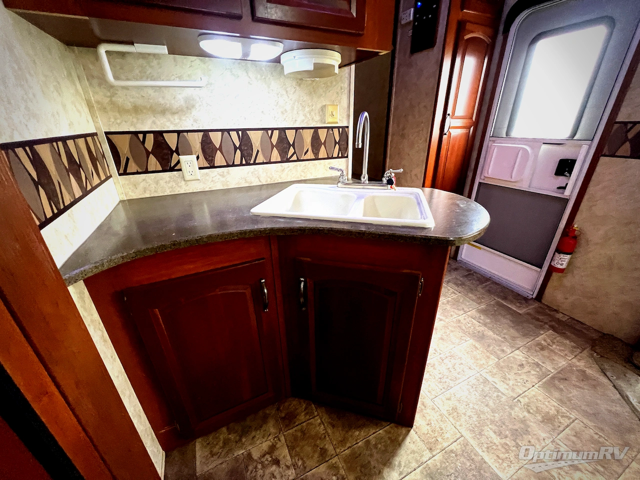 2010 Keystone Cougar 326MKS Photo 14