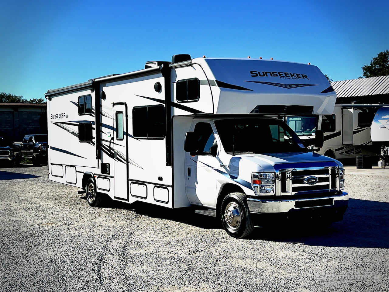 2023 Forest River Sunseeker LE 3250DSLE Ford Photo 1