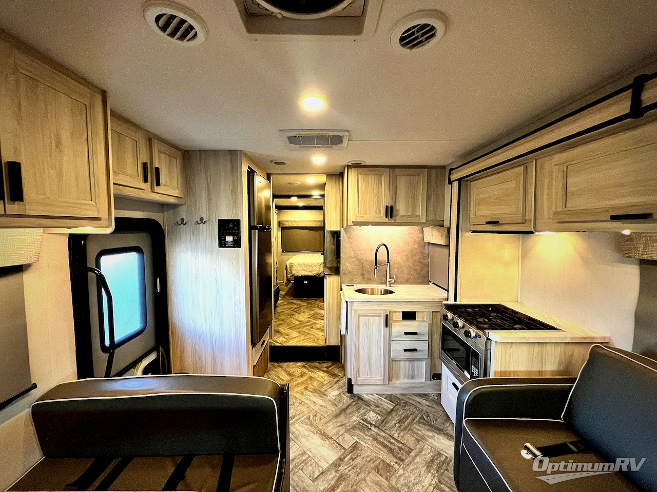 2023 Forest River Sunseeker LE 3250DSLE Ford Photo 5