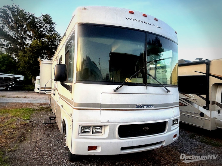 2003 Winnebago Sightseer 33 L RV Photo 1