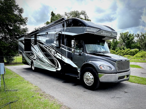 Used 2022 Jayco Seneca 37K Featured Photo