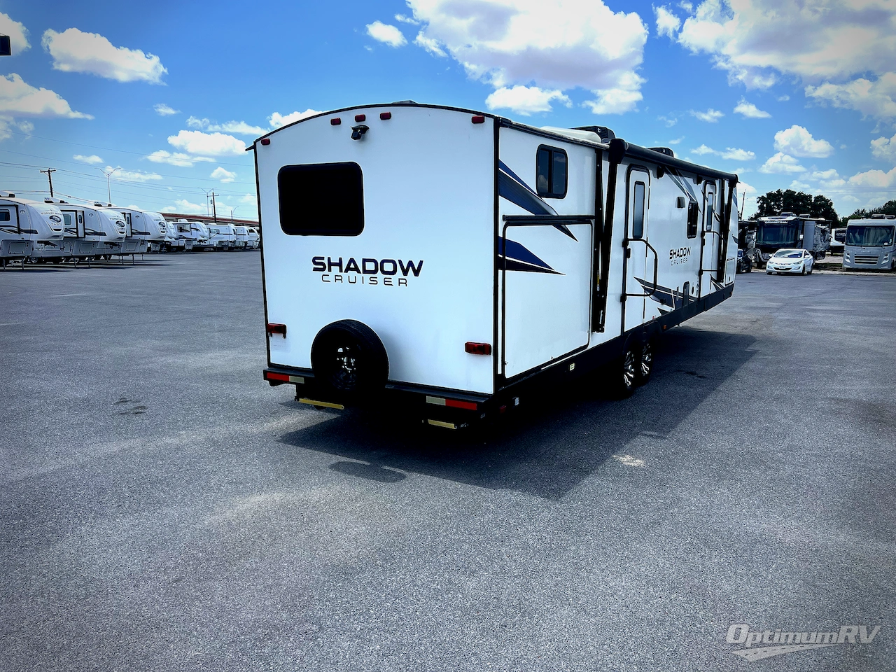 2021 Cruiser Shadow Cruiser 325BHS Photo 2