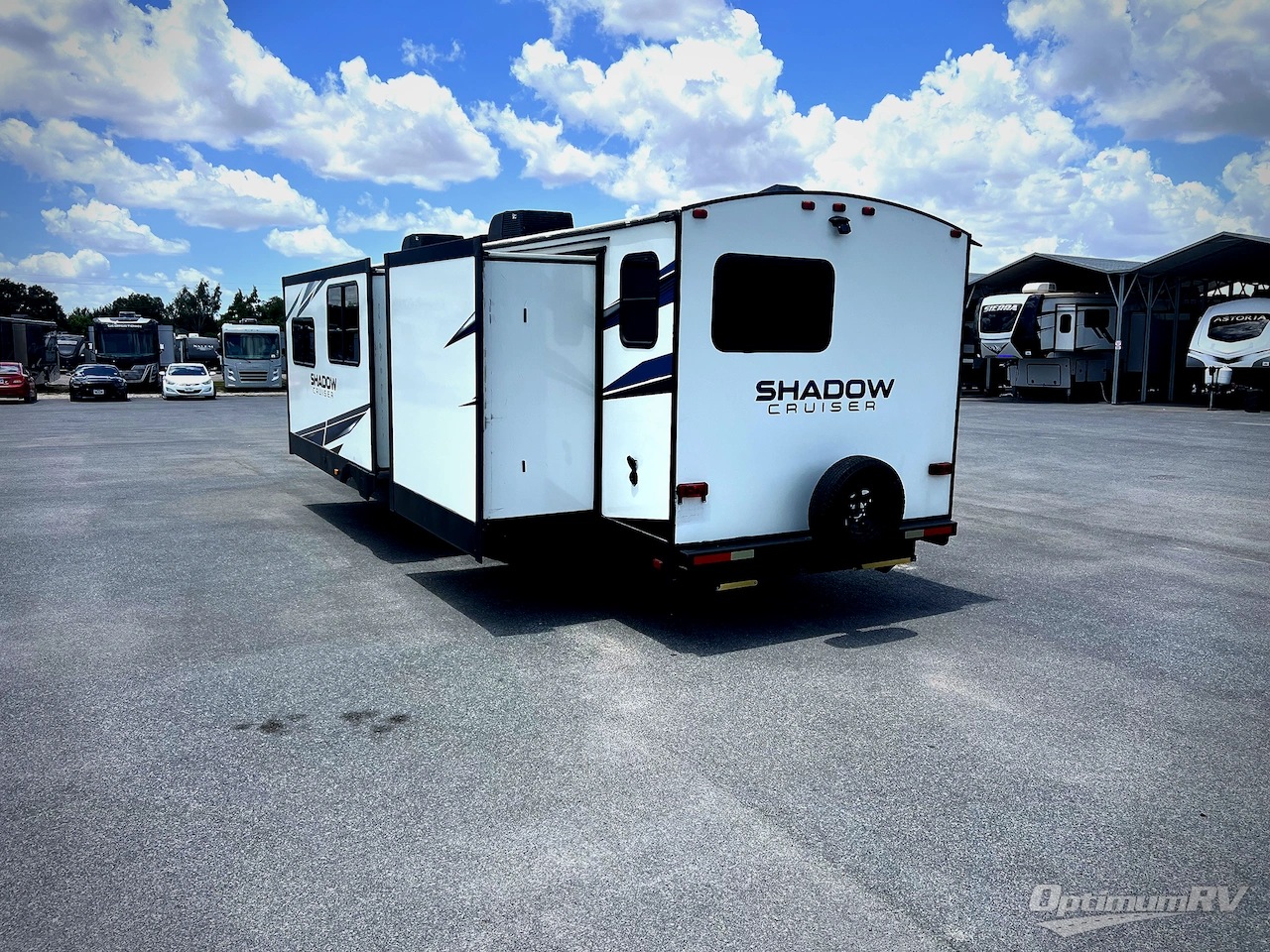 2021 Cruiser Shadow Cruiser 325BHS Photo 3