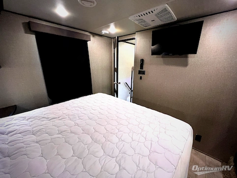 2019 Grand Design Momentum M-Class 398M RV Photo 3