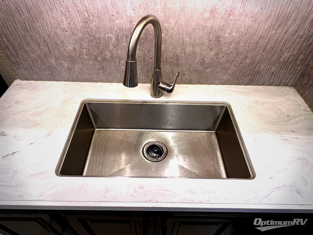 2019 Grand Design Momentum M-Class 398M Photo 11